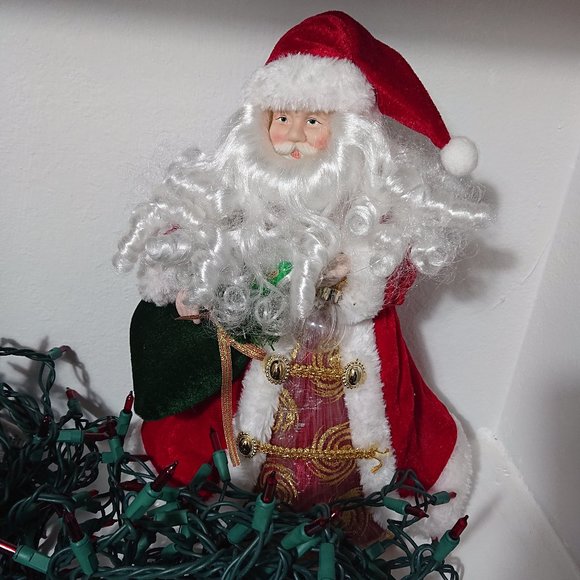 Holiday Santa Tree Topper And 2 Sets Of Red Christmas Tree Lights